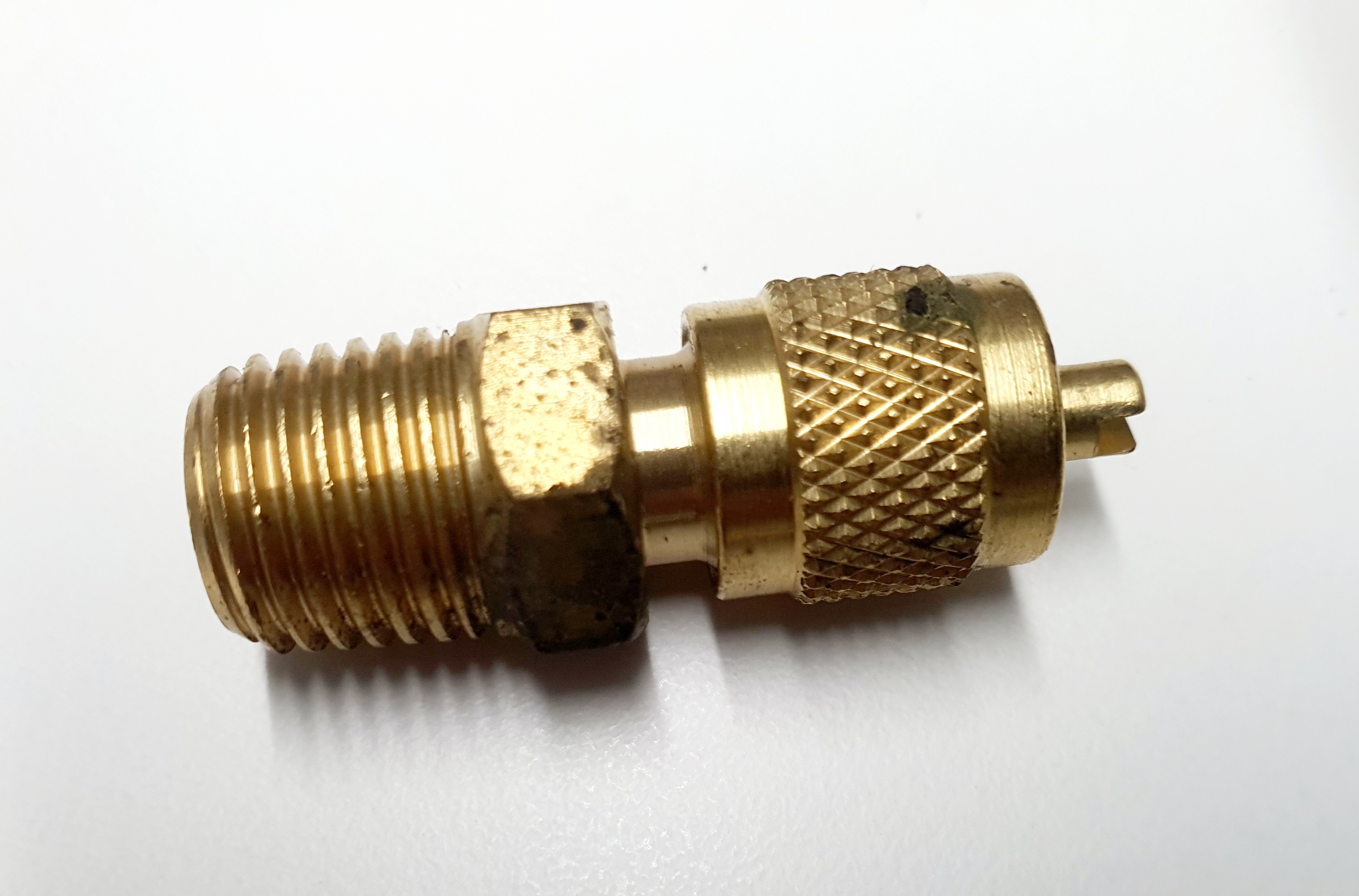 ACCESS VALVE 1/4MPT .