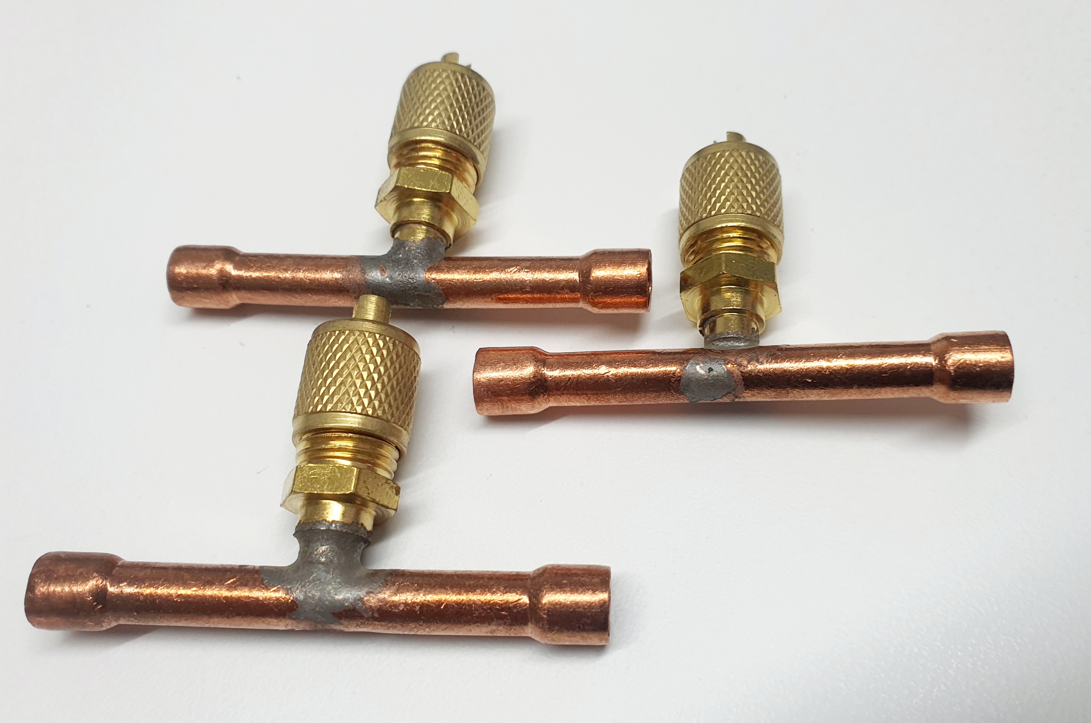 ACCESS PORT TEE 1/4x3/8OD (3/pkt) .